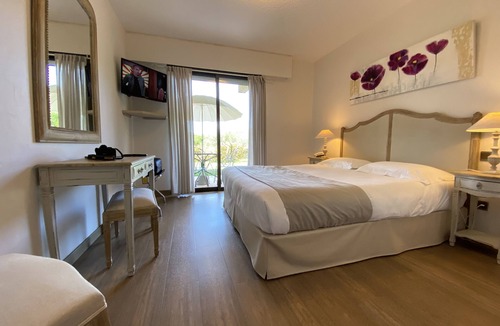 Moustiers-Sainte-Marie Hotel | Hôtel Le Colombier