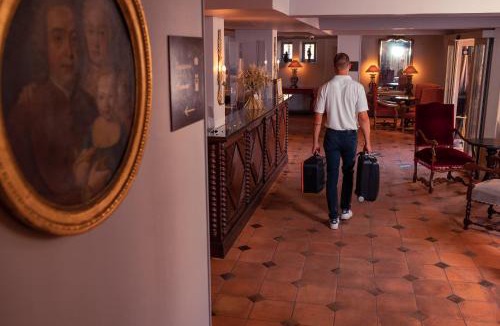 City of Carcassonne Hotel | Hôtel Le Donjon - Cœur de La Cité Médiévale