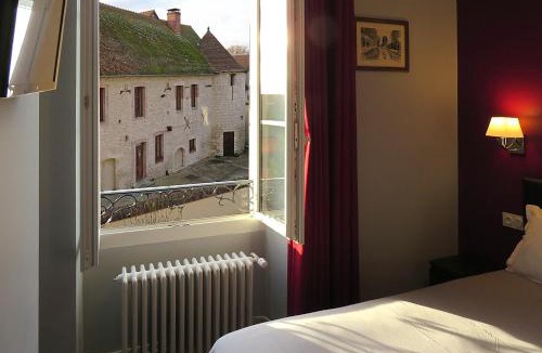 Mehun-sur-Yevre Hotel | Hôtel Le Dormeux