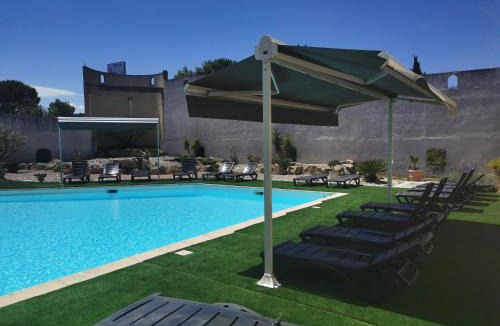 Trebes Hotel | Hôtel Le Floreal