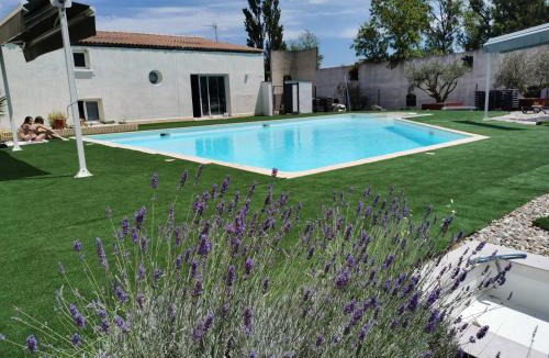 Trebes Hotel | Hôtel Le Floreal