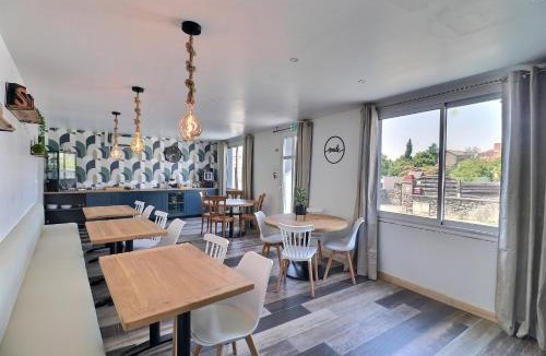 Saint-Vincent-Sterlanges Hotel | Hôtel Le Smile