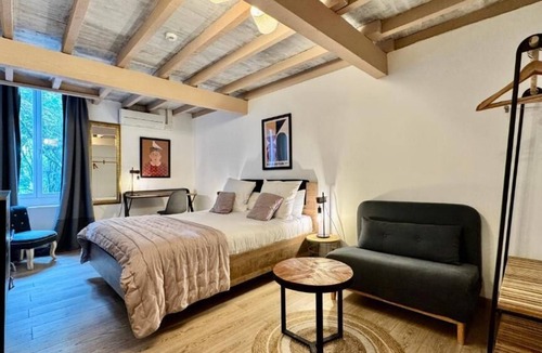 Costieres Hotel | Hôtel le Galambre
