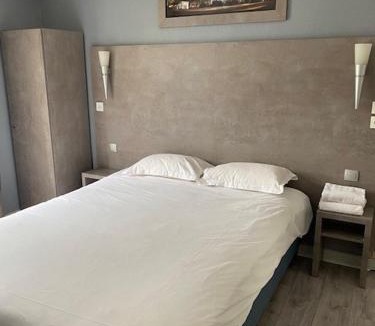 Saint-Louis Hotel | Hôtel Le Home Saint Louis