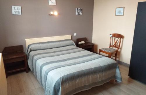 Salbris Hotel | Hôtel le Lion d'Or