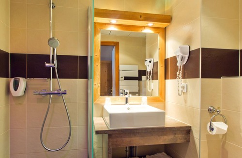 Evian-les-Bains Hotel | Hôtel le Littoral