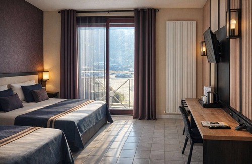 Roussillon-en-Isere Hotel | Hôtel Le Médicis