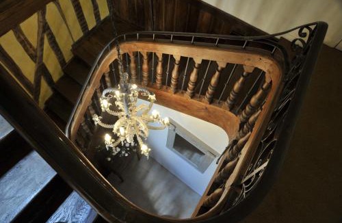 Les Riceys Hotel | Hôtel Le Marius