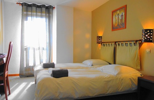 Rencurel Hotel | Hôtel le Marronnier