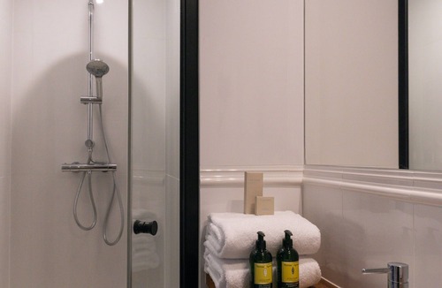 Quartier de la Porte-Saint-Denis Hotel | Hôtel Le Milie Rose