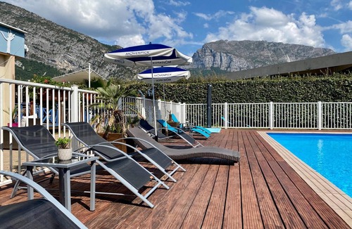 Fontanil-Cornillon Hotel | Hôtel le Néron