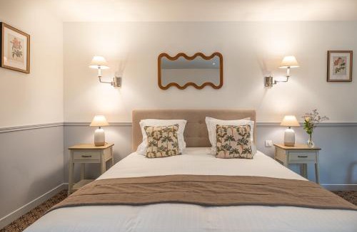 Amboise Hotel | Hôtel Le Pavillon des Lys - Amboise Centre