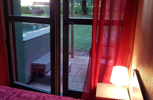 Cours Hotel | Hôtel Le Pavillon