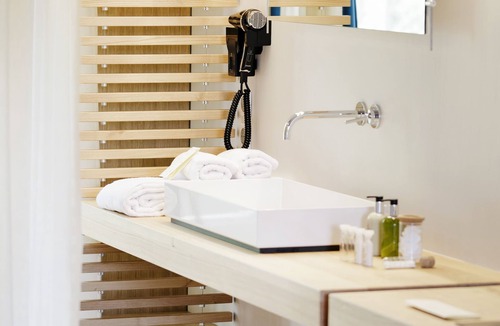 Montjuzet Hotel | Hôtel Le Pré