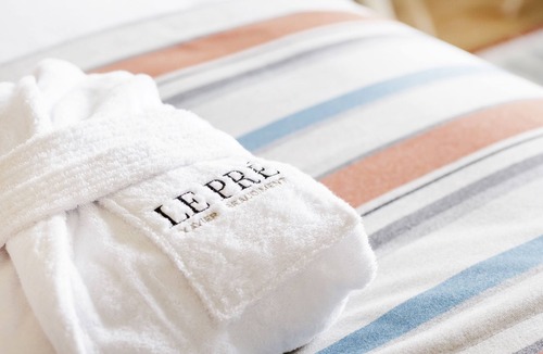 Montjuzet Hotel | Hôtel Le Pré