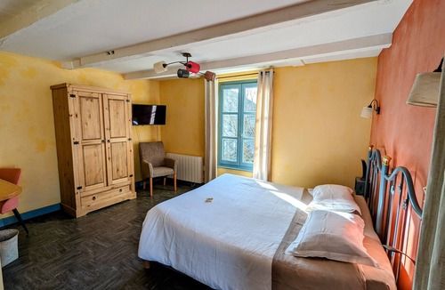 Figeac Hotel | Hôtel Le Quatorze