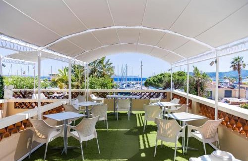 Le Lavandou Hotel | Hôtel Le Rabelais