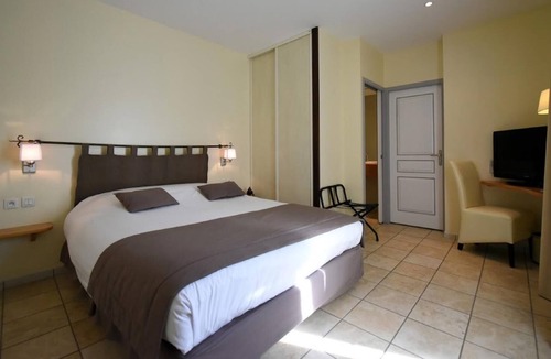 Viviers Hotel | Hôtel Le Relais Du Vivarais