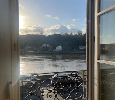 Givet Hotel | Hôtel Le Roosevelt