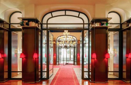 Faubourg-du-Roule Hotel | Hôtel Le Royal Monceau Raffles Paris