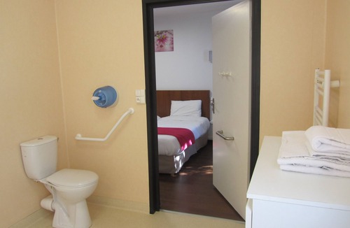 Saint-Eloy-les-Mines Hotel | Hôtel Le Saint-Joseph