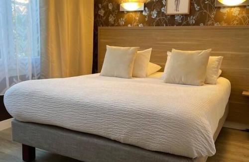 Mont-pres-Chambord Hotel | Hôtel Le Saint Florent