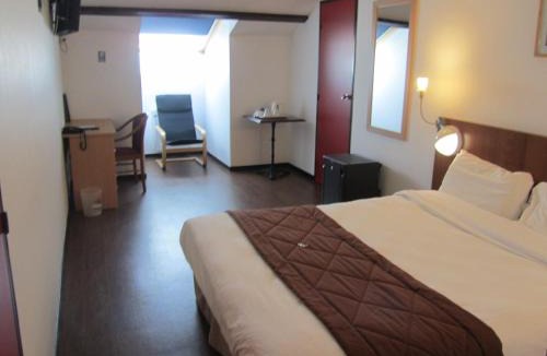 Saint-Eloy-les-Mines Hotel | Hôtel Le Saint Joseph