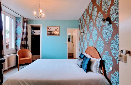 Thorigne-sur-Due Hotel | Hôtel Le Saint Jacques