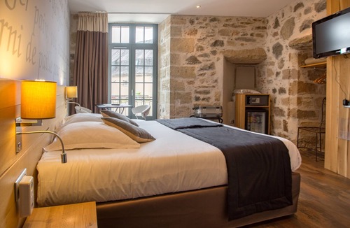 Beaulieu-sur-Dordogne Hotel | Hôtel Le Turenne