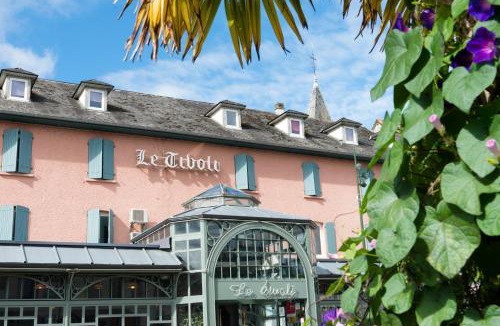 Vic-en-Bigorre Hotel | Hôtel Le Tivoli