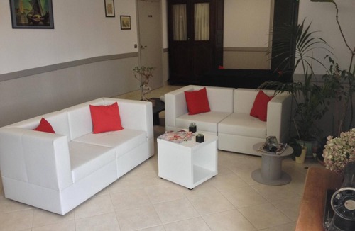 Vic-en-Bigorre Hotel | Hôtel le Tivoli