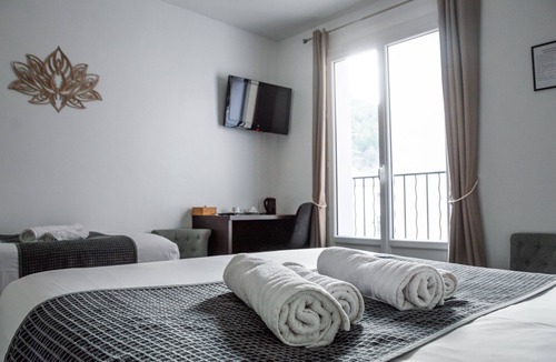 Sisteron Hotel | Hôtel Le Tivoli Théopolis