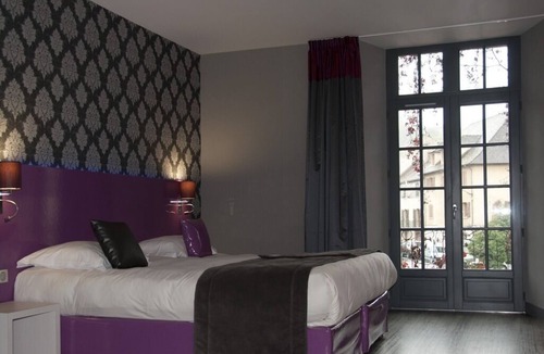 Beaulieu-sur-Dordogne Hotel | Hôtel Le Turenne