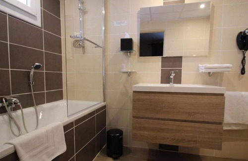 Saint-Nazaire Hotel | Hôtel Le Valaurie