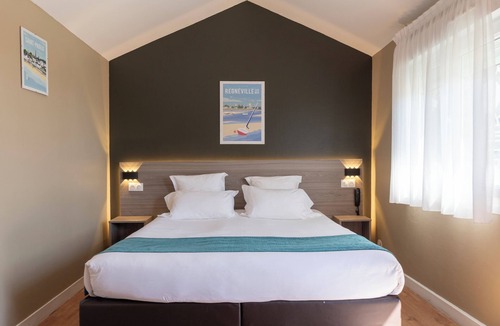 Le Val-Saint-Pere Hotel | Hôtel Les 13 Assiettes