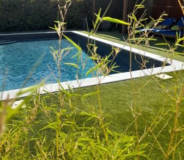 Puget-Theniers Hotel | Hôtel Les Alizés