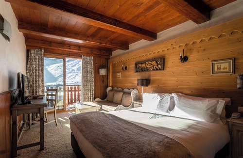 Tignes le Lac Hotel | Hôtel Les Campanules by Les Etincelles