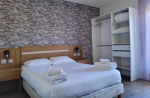 Privas Hotel | Hôtel Les Châtaigniers