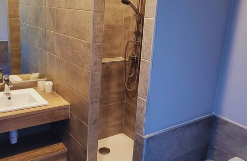 Privas Hotel | Hôtel Les Châtaigniers