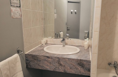 Privas Hotel | Hôtel Les Châtaigniers