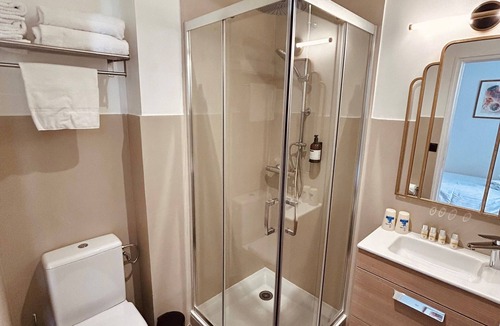 Courtoisville-Sillon-Moka Hotel | Hôtel Les Charmettes