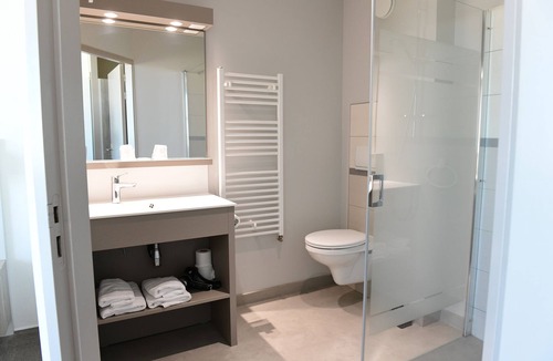 Cayeux-sur-Mer Hotel | Hôtel Les Galets Bleus