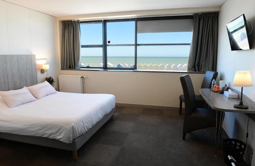 Cayeux-sur-Mer Hotel | Hôtel Les Galets Bleus