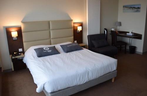 Cayeux-sur-Mer Hotel | Hôtel Les Galets Bleus