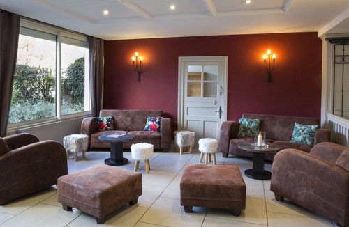 Saint-Martin-d'Uriage Hotel | Hôtel Les Mésanges