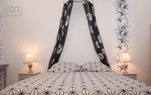 Nozeroy Hotel | Hôtel Les Remparts