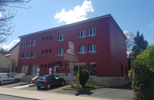 Mazeyrat-d'Allier Hotel | Hôtel Les Rives D'Allier