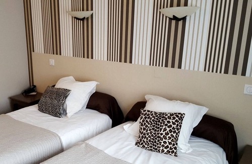 Le Menil Hotel | Hôtel les Sapins