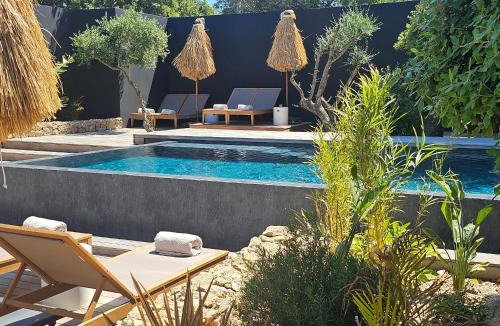 Bonifacio Hotel | Hôtel Les Suites Du Maquis