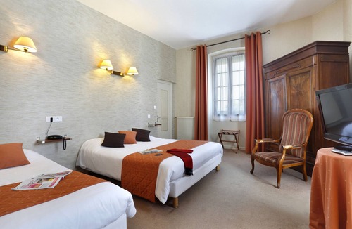 Bourges Hotel | Hôtel Les Tilleuls, Bourges